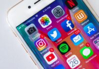se puede descargar play store en iphone
